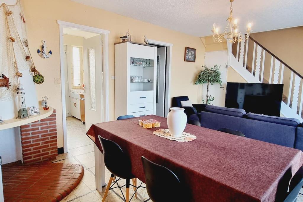 Holiday home Maison Des Marees - Digue De *